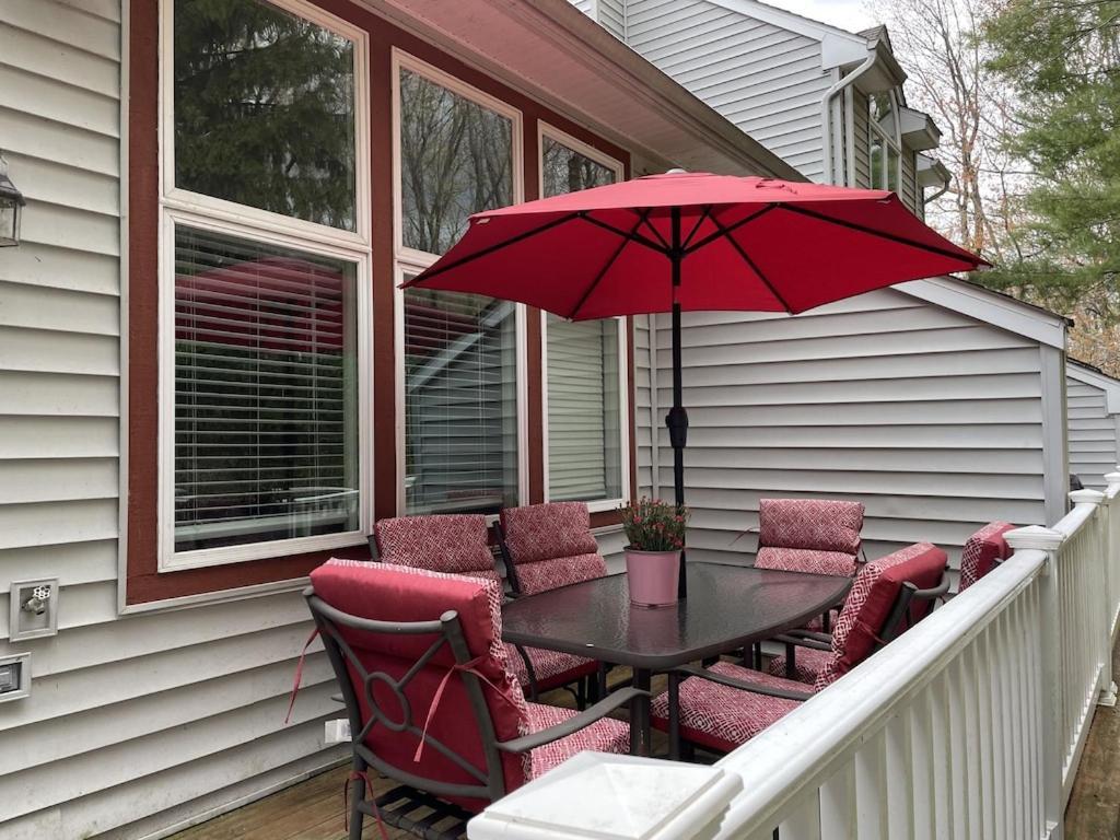Beautiful Lake Harmony Townhouse At Big Boulder Lake And Ski Area Eksteriør bilde
